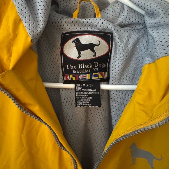 The Black Dog raincoat size 7/8 - Picture 3 of 4